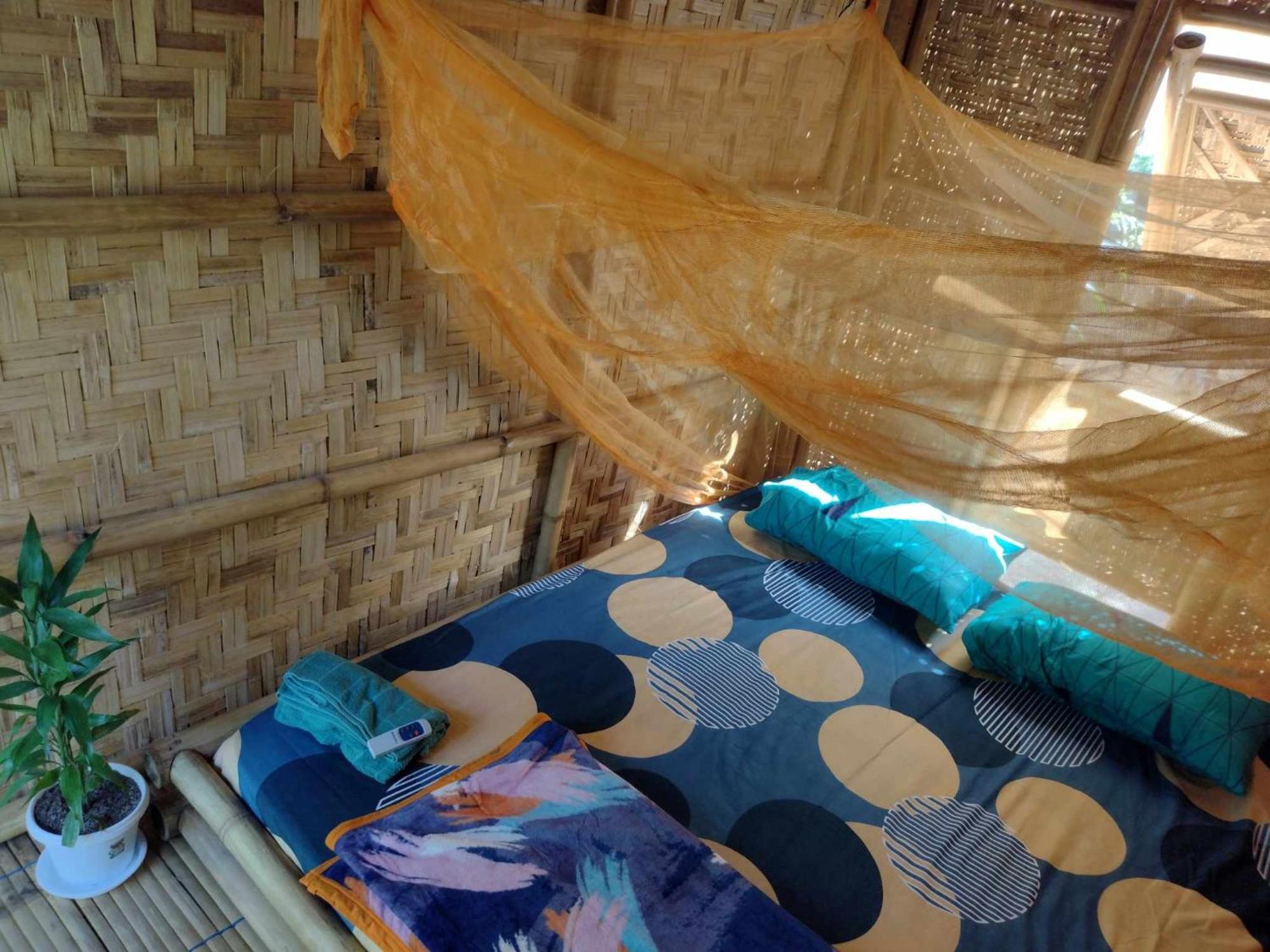 Uncle Hippie'S Dream Hostel Gili Meno Exterior photo